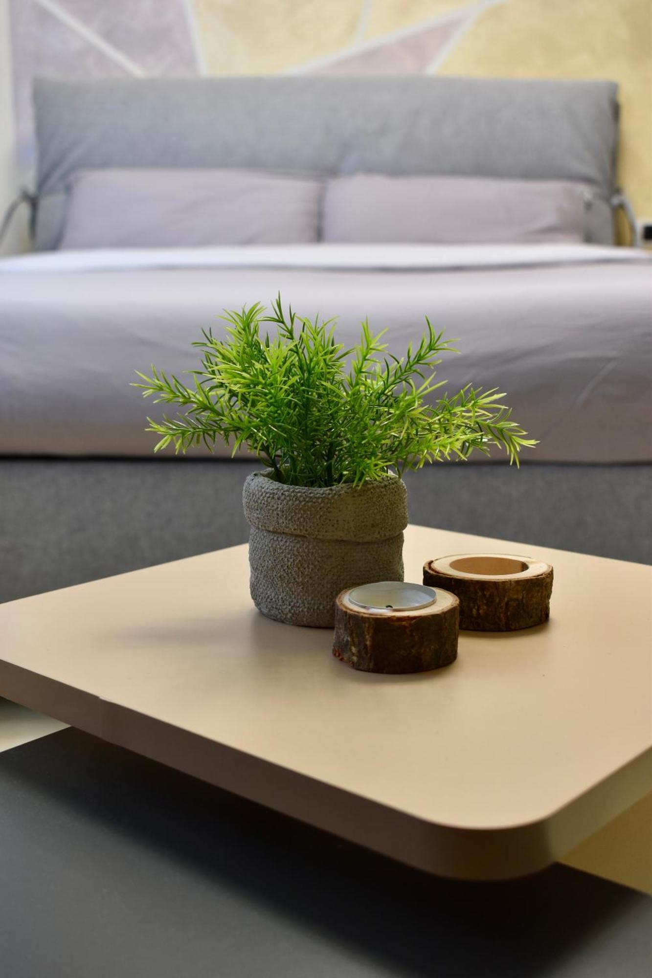 Eden Guest House Somma Lombardo Esterno foto